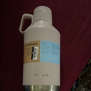 EmBark Cream Insulated Stainless Steel Beverage Growler 64oz